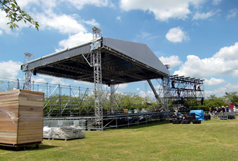 グランドサポートシステム