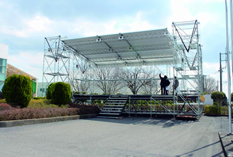 ステージルーフシステム