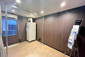 喫煙トレーラーハウスレンタル 12ft シルバータイプ