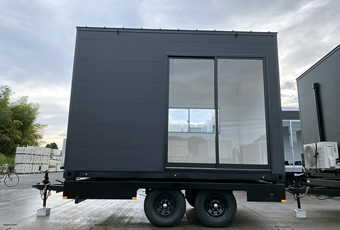 トレーラーハウスレンタル 12ftタイプ 黒