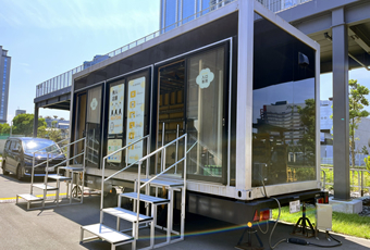 仮設空間を利用する無人店舗システム 